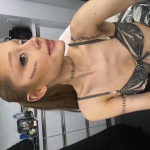 Ариана Гранде profile