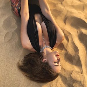 Тома Жданова profile