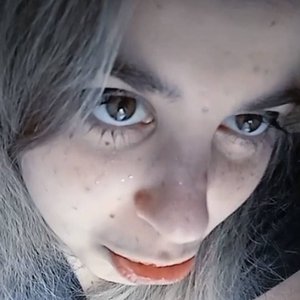 Лиза Фаркаш Photo #77