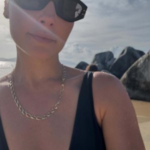 Галь Гадот profile