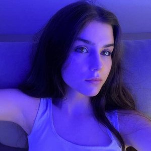 Полина Денисова profile