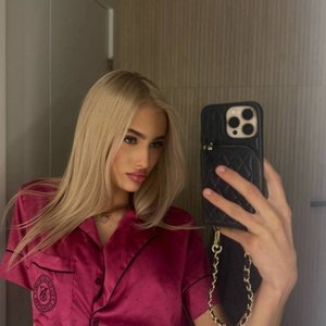 Арина Савастру Photo #81
