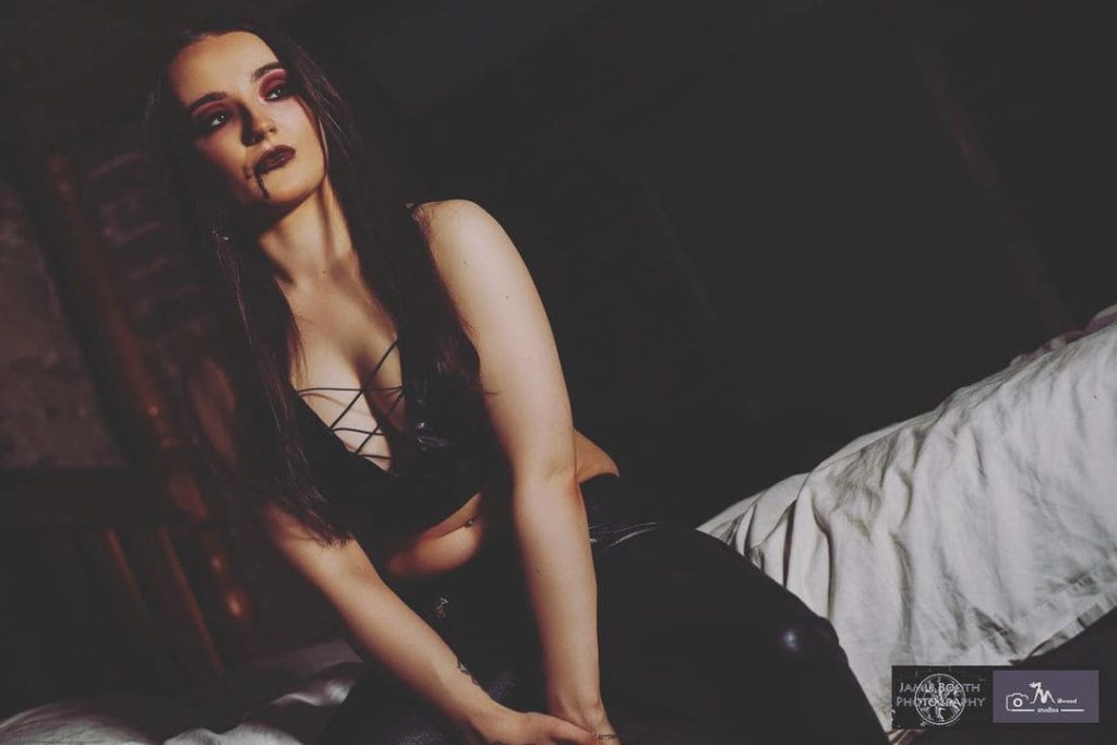 Аби Маккейб Photo #49