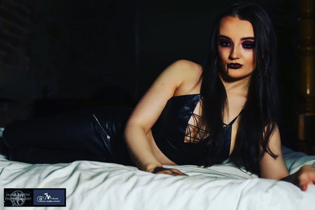 Аби Маккейб Photo #12