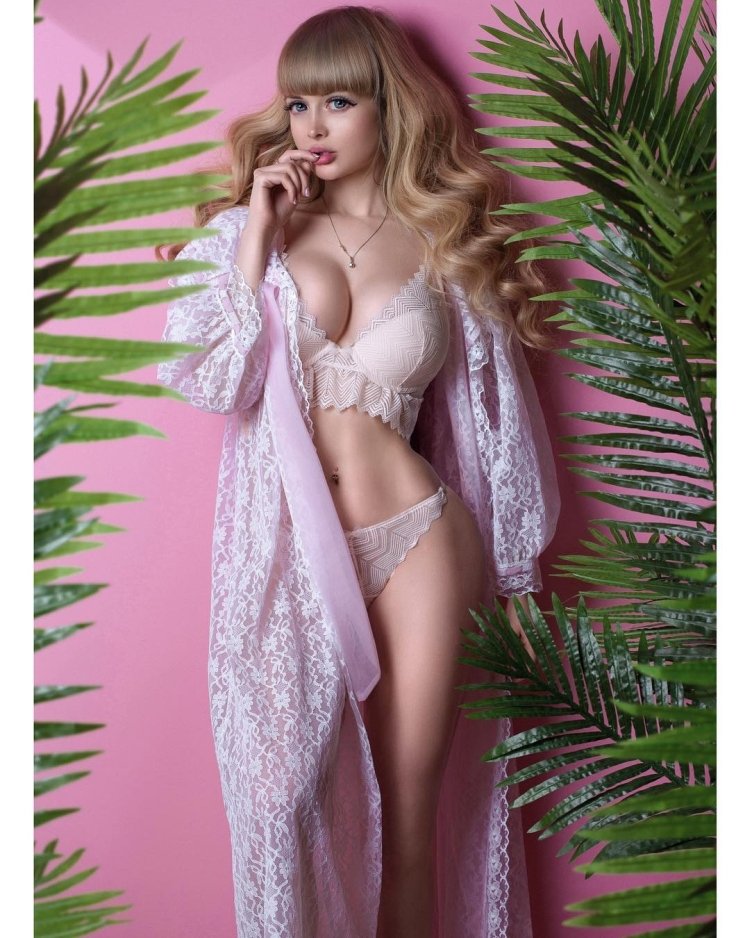 Анжелика Кенова Photo #13