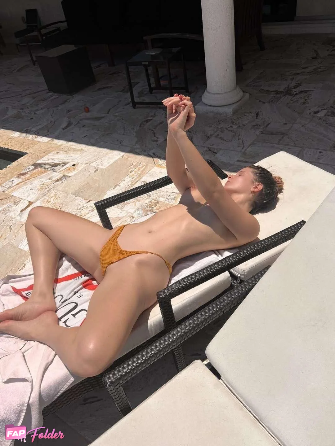Аманда Черни Photo #14