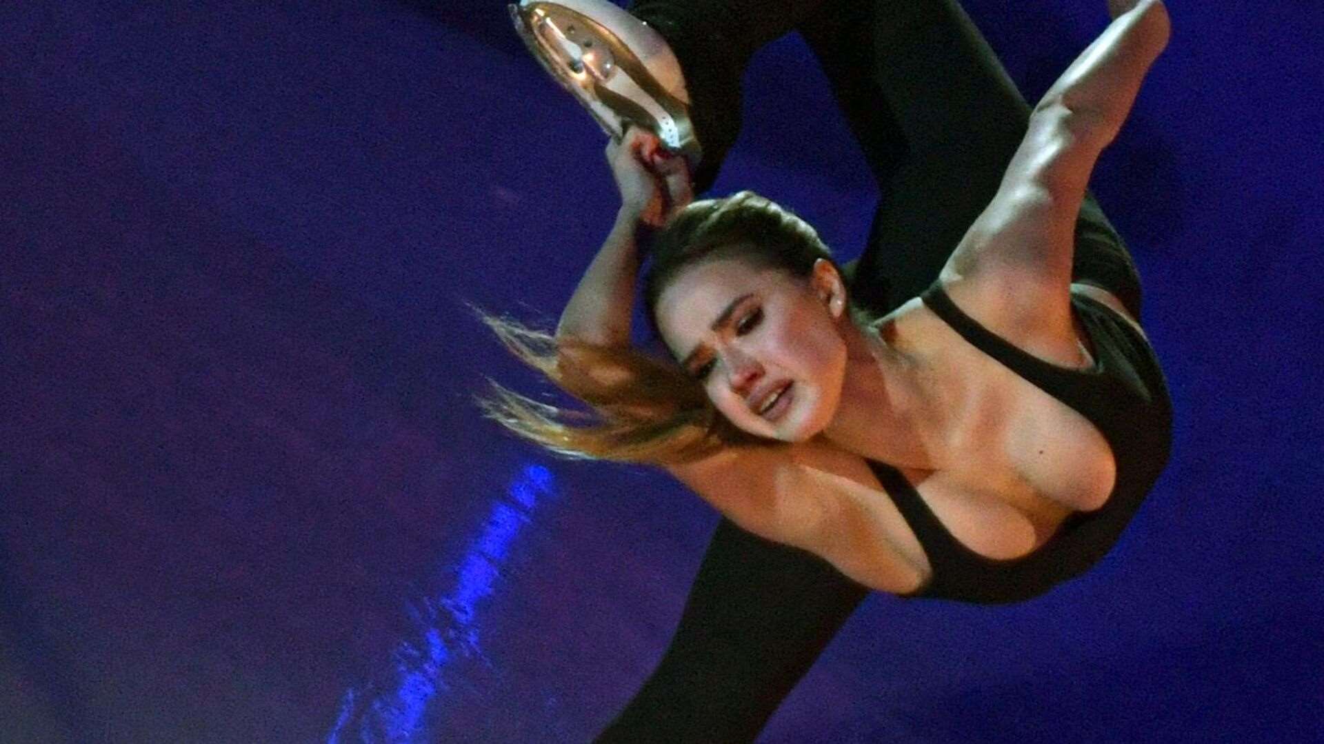 Алина Загитова Photo #15