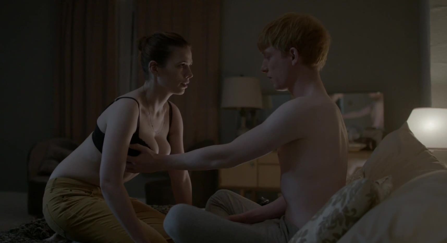 Хейли Этвелл Photo #24