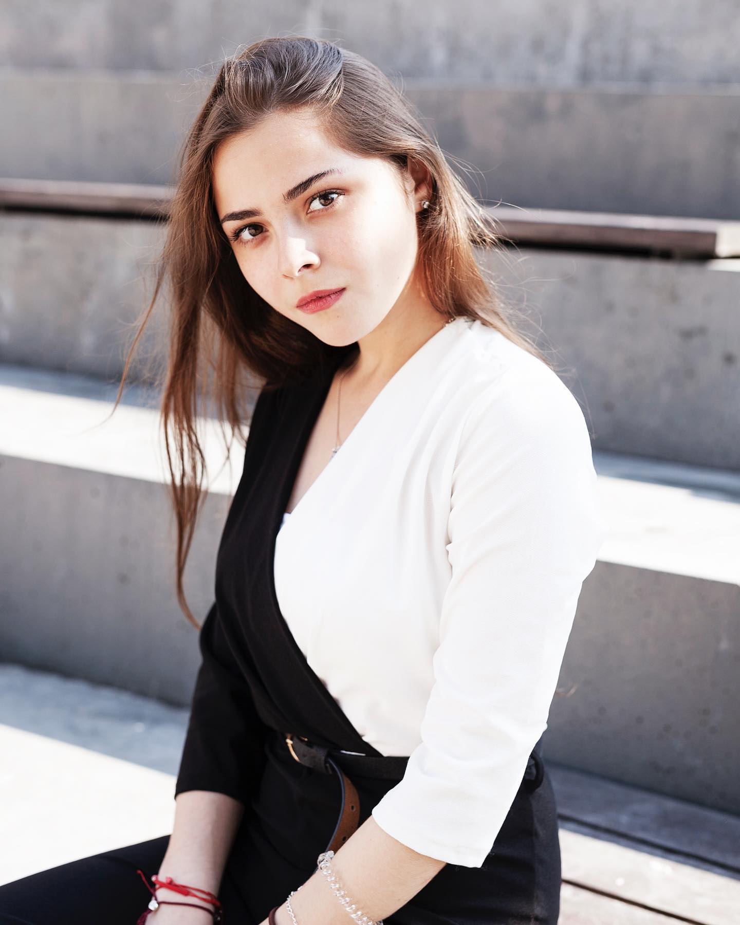 Милана Бру Photo #38