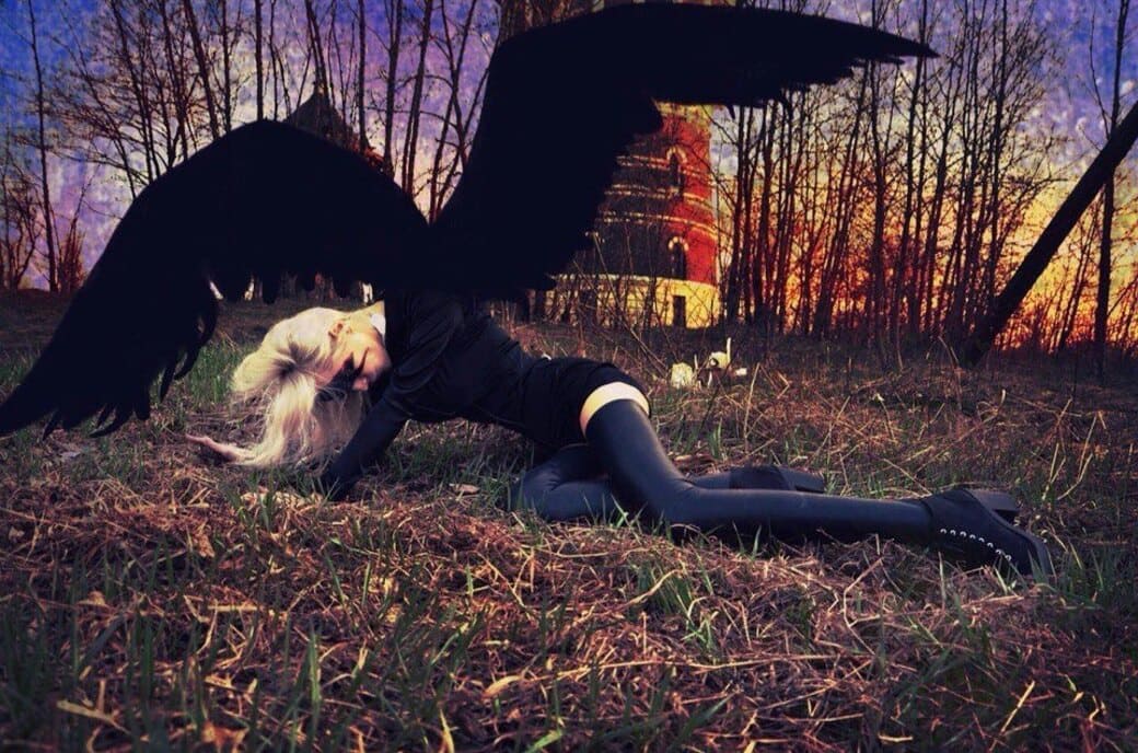 Джулия Ванг Photo #24