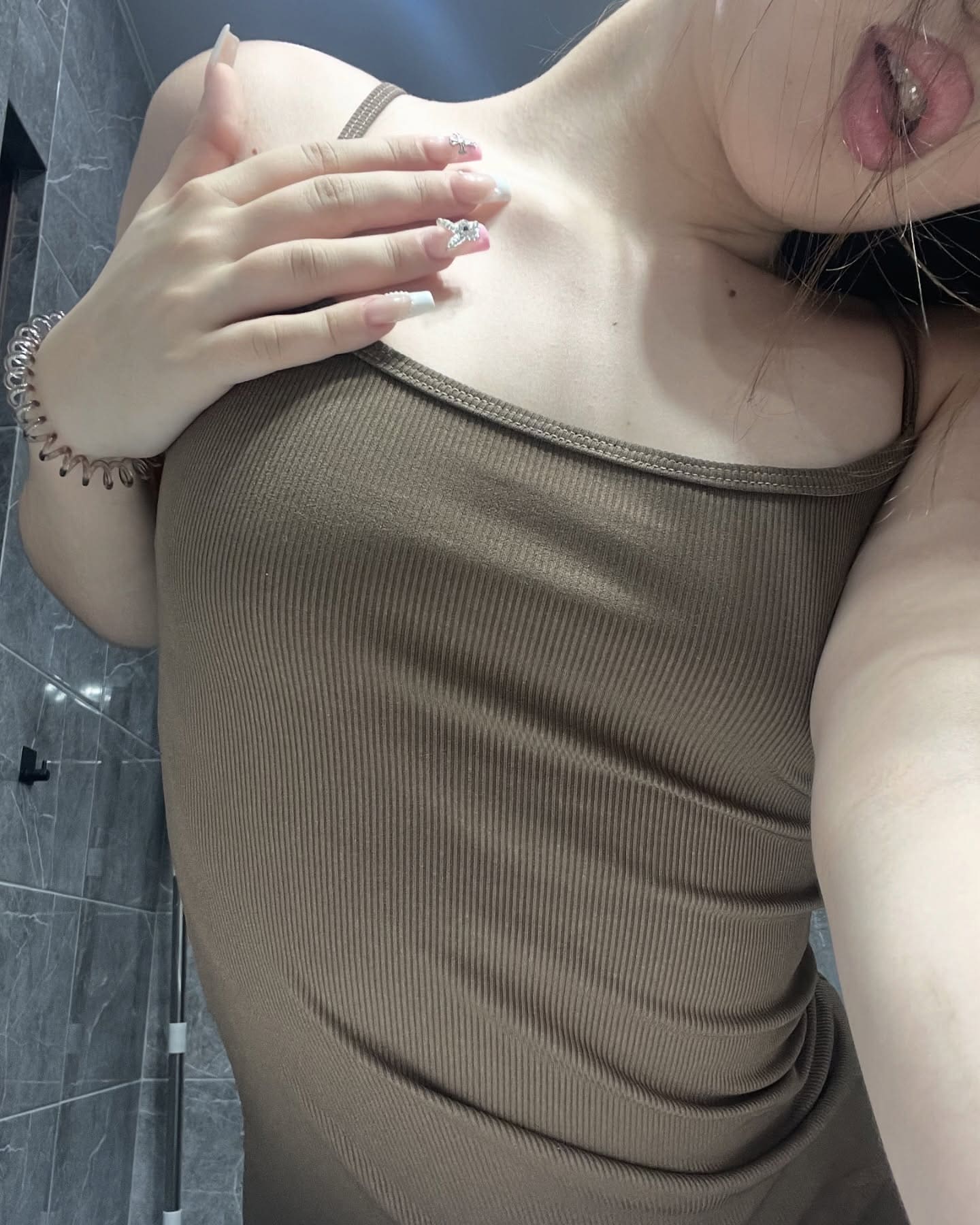 Неонова Photo #10