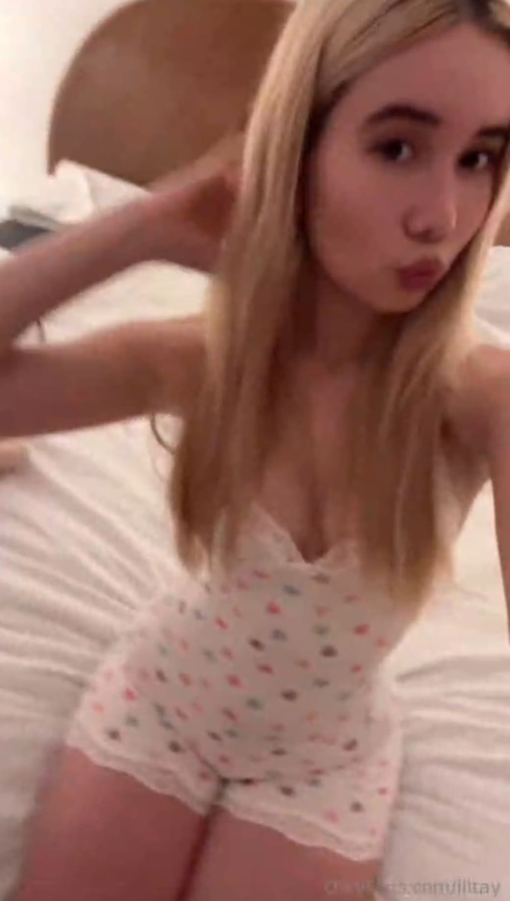 Клэр Хоуп Photo #14