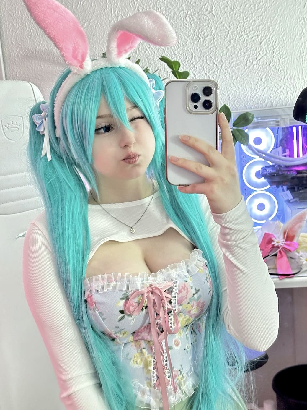 Upminaa Photo #3